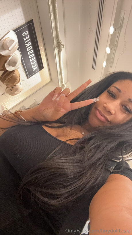 Tinydolltasia sexy beste bilder