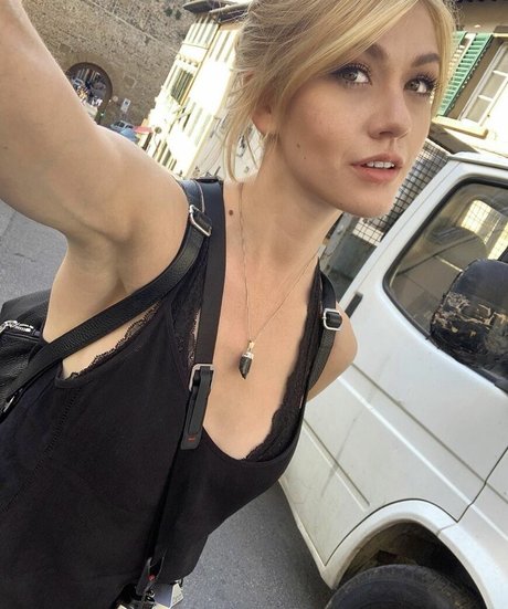 strandblondine onlyfans heiße schöne bilder