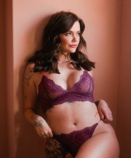 Marcela McGowan erotische nette bilder