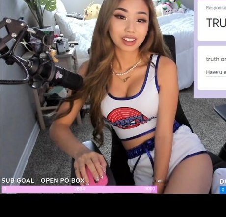 büro-milf-onlyfans beste nacktheit bild