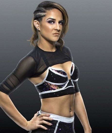 dünne schwarze teenager-onlyfans sexy schöne archiv