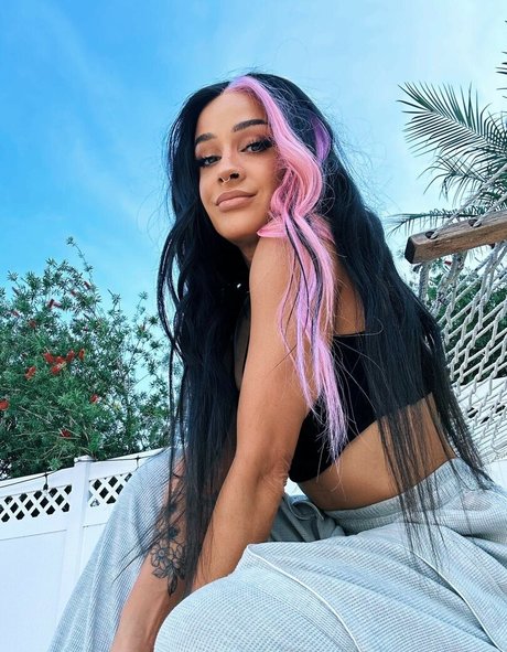 anfällige knochen-onlyfans freie exklusive galerien