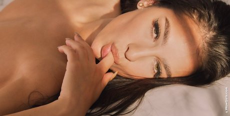 Kama Oxi pornostar nackten fotos