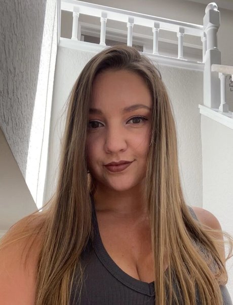 vollbusige rothaarige teen onlyfans kunst sex galerie