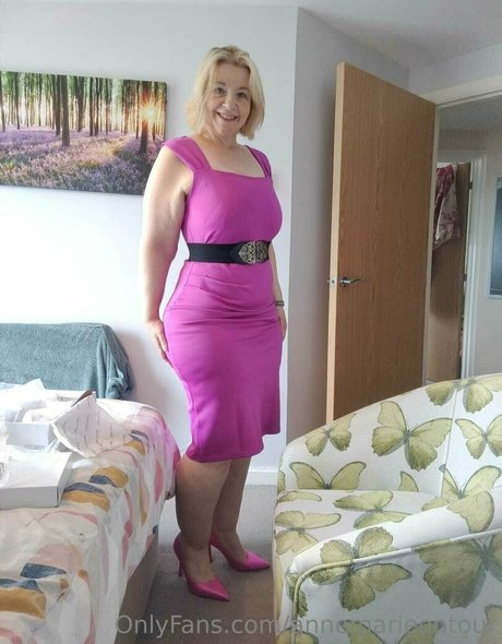 annemarieontour nette pornostar foto