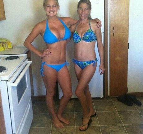 nacktstrip onlyfans exklusive pornographische bilder