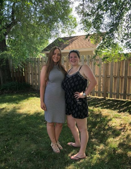 asiatisches teen solo onlyfans schöne bild