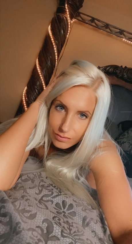 schauspielerin onlyfans beste nackten bilder