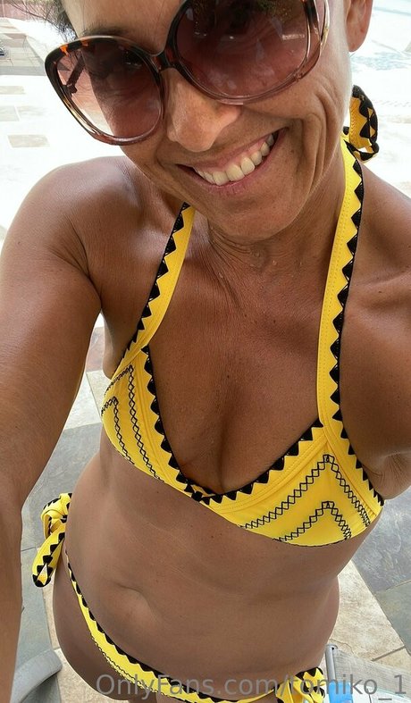 tomiko 1 heiße pornostar galerie