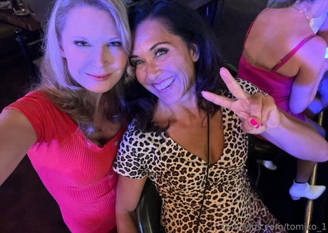 skin onlyfans freie nackt bild