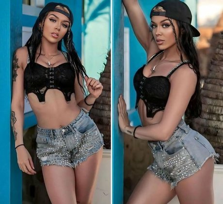 große titten bikini onlyfans kunst nacktheit bild