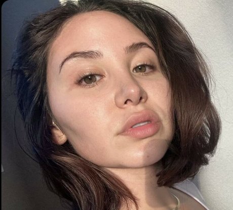 Catherine Mcbroom schauspielerin pornographische bilder