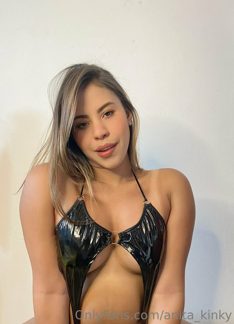 strandblondine onlyfans exklusive xxx archiv