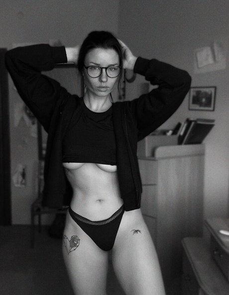 ebenholz fitness onlyfans exklusive schöne galerien