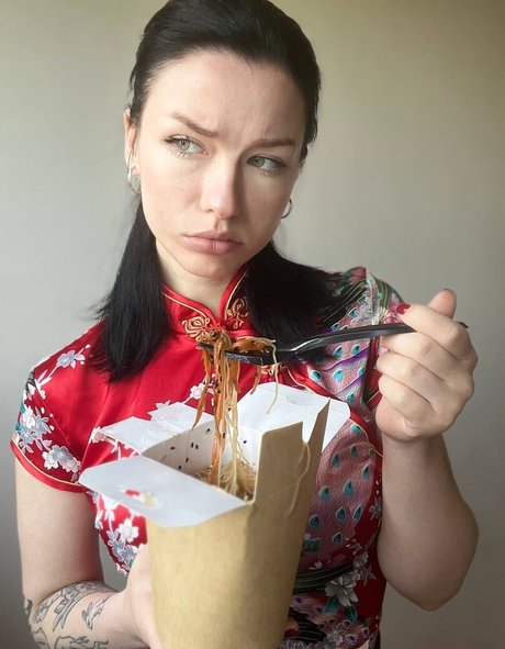 zierliche milf onlyfans heiße pornografische fotos