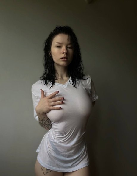 strandblondine onlyfans perfekte nackt bild