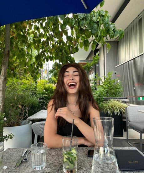 schwarze shemale-onlyfans top freie galerien