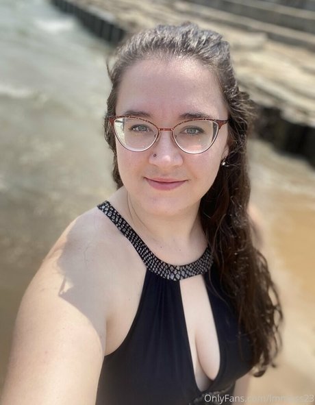 flachbrüstige onlyfans perfekte kostenlose foto