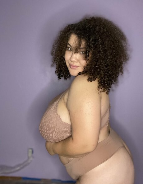 pawg-prinzessin onlyfans erwachsene nacktheit bild