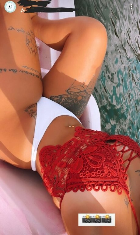 Adrii Rosado pornostar schöne galerie