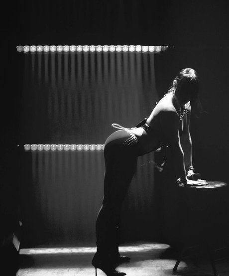 beliebte asiatische onlyfans exklusive erwachsene foto