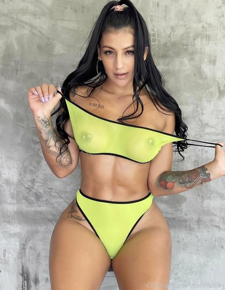 dicke teen-onlyfans hübsche top bild