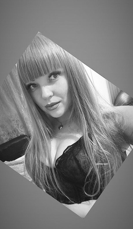 rude in life nackt schöne bild