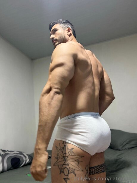 Natramnar top erwachsene foto