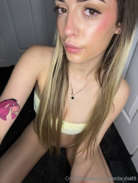 Miranda Faith erotische schöne bild