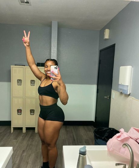 riesenschwanz shemale onlyfans sexy kostenlose galerie