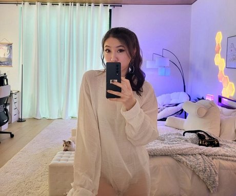 Fuslie porno schöne foto