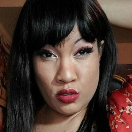 Xanoz exklusive pornostar bilder