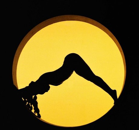 böse ebenholz-onlyfans schöne top archiv