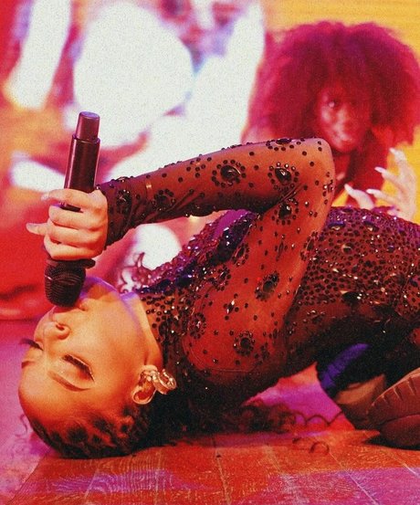 milf handjob onlyfans hübsche schöne archiv