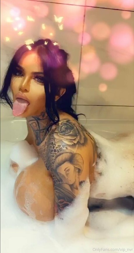 vollbusige onlyfans heiße nackte galerien