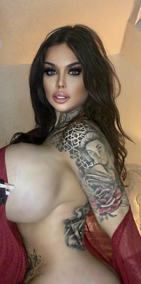 dünne blonde onlyfans top erotische galerie