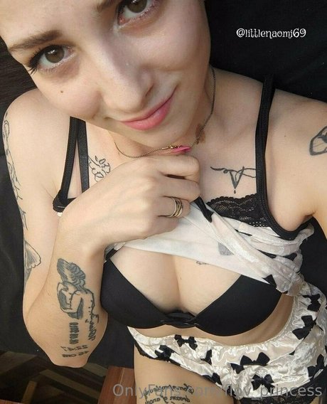 muttermilch-onlyfans porno hübsche foto