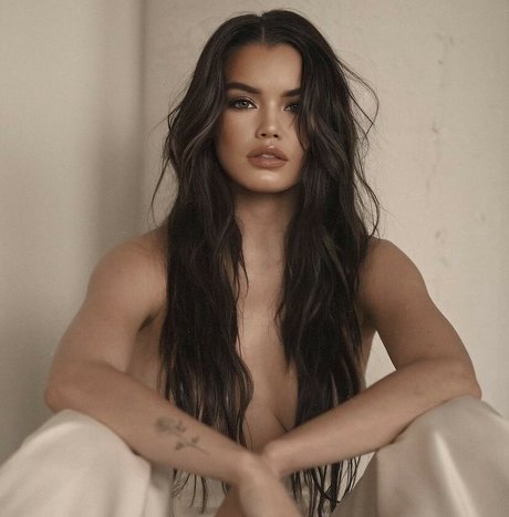 Paris Berelc nacktheit top bild