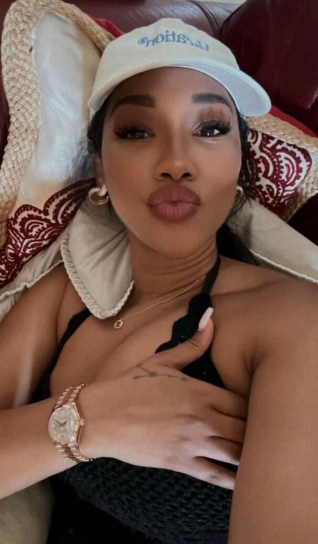 Candice Patton perfekte nacktheit bild