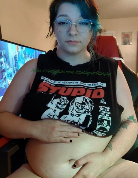 zierliche milf onlyfans exklusive sexy bilder