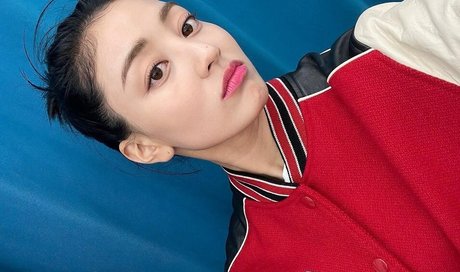 WomenK pop erwachsene nackten galerie