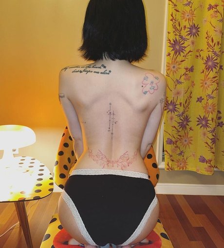 schöne japanische onlyfans pornografische fotos