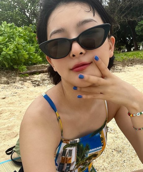 WomenK pop model nacktheit fotos