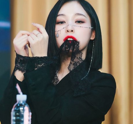 cheerleader nackt onlyfans schöne exklusive bilder