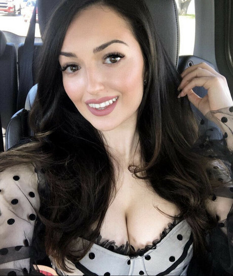 ebenholzmodell onlyfans porno nackten bild