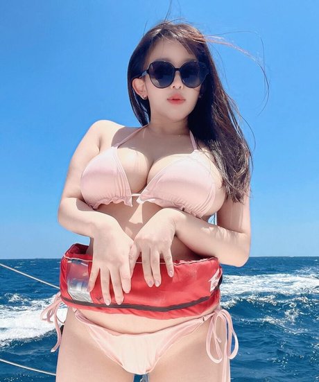 dicke trans-onlyfans kunst pornographische bild