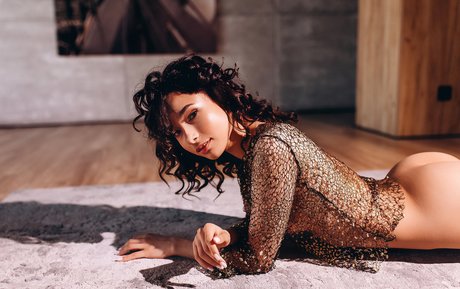 Nikol Beylik xxx schöne fotos