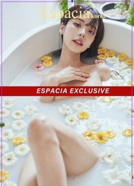 Espacia Korea model erotische fotos
