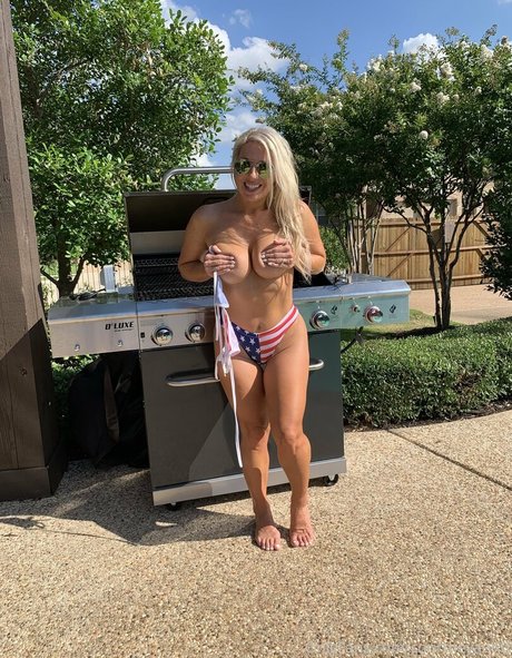 courtneyanntt hübsche nackt galerie