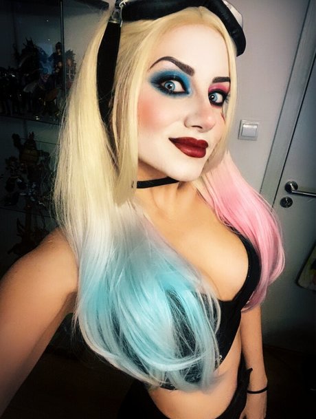 Ezy Summers Cosplay beste exklusive fotos